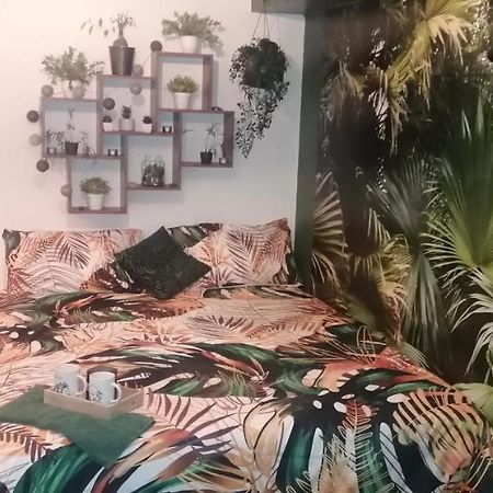 Appartement Le Jardin D'Eden à Troarn Extérieur photo